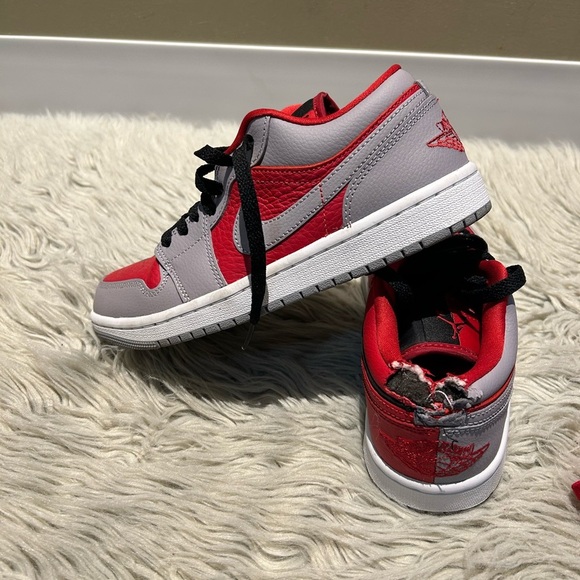 AIR JORDAN 1 LOW SE SPLIT SNEAKERS - Picture 5 of 13